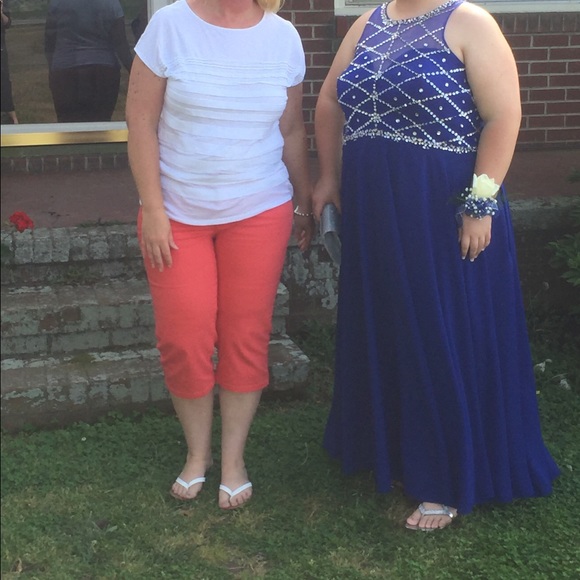 Prom dress - Picture 7 of 7